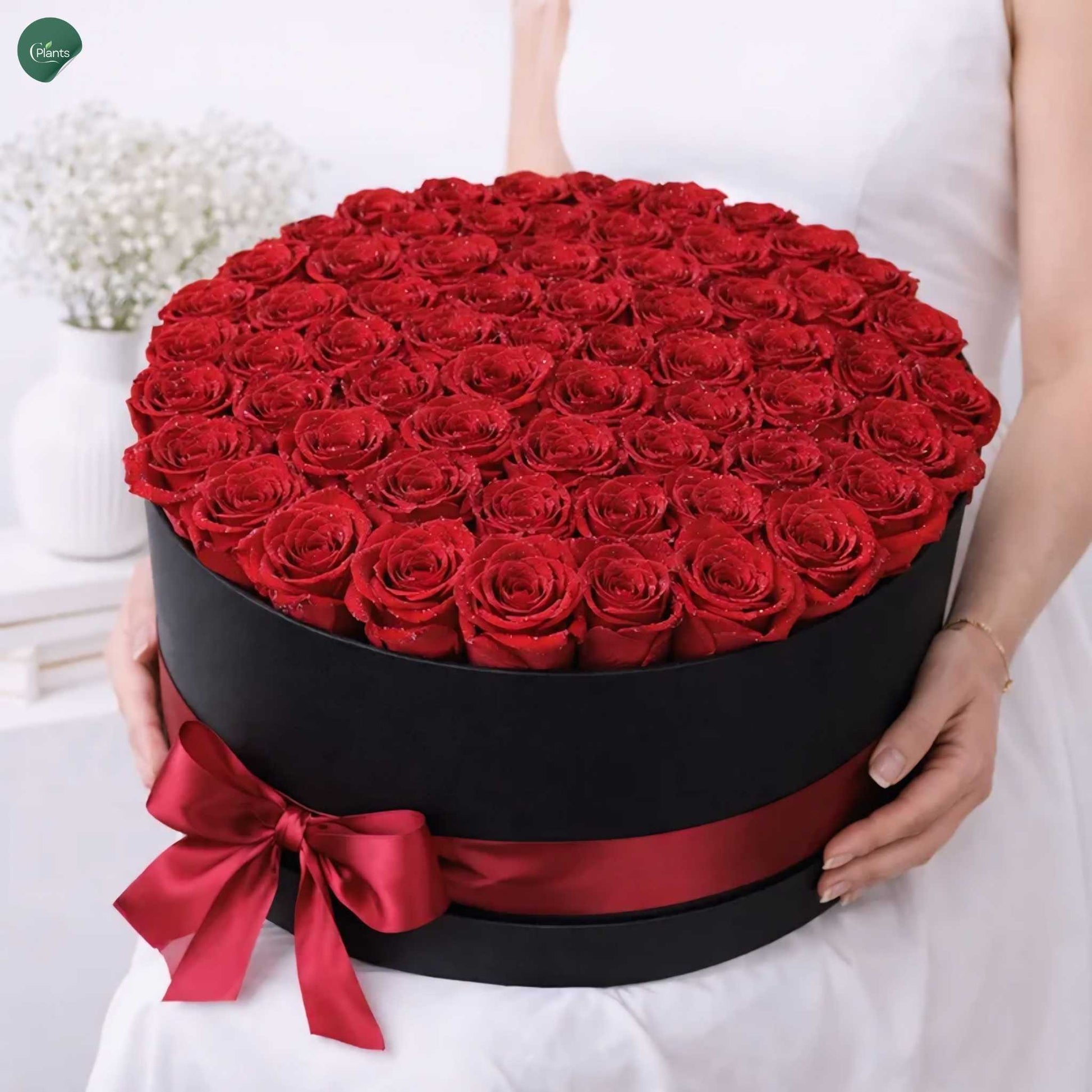 Premium red rose arrangement for anniversary gift Dubai