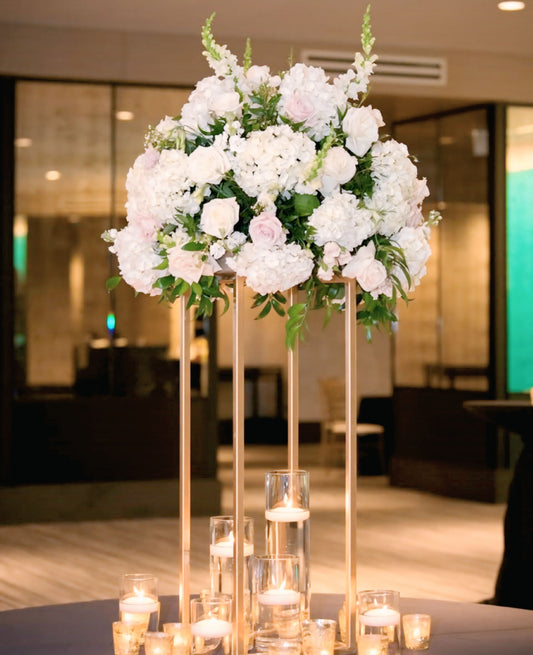 Candle Dining Flowers Online in Dubai